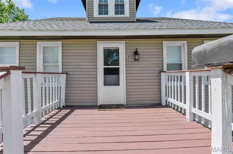Exterior - 401 N 3rd St, Chaffee, MO 63740 photo 2 of 4