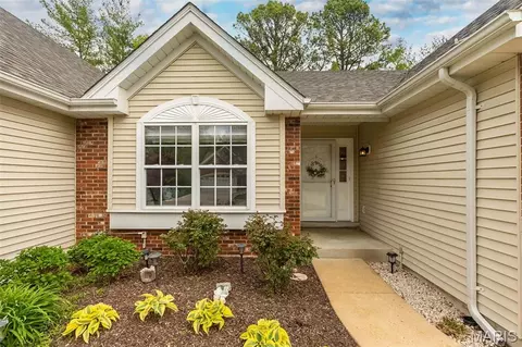 4605 Von Talge Meadows Dr, Saint Louis, MO 63128