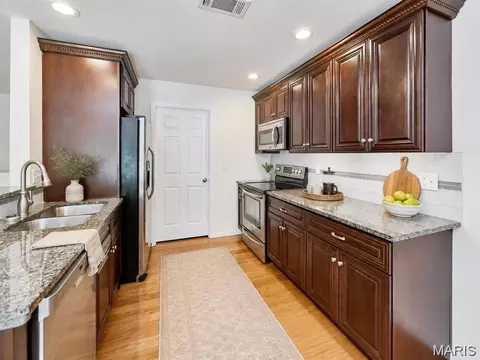 Kitchen - 70 Round Table Ct, Winfield, MO 63389 photo 2 of 3