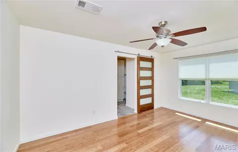 Bedroom - 70 Round Table Ct, Winfield, MO 63389 photo 7 of 9