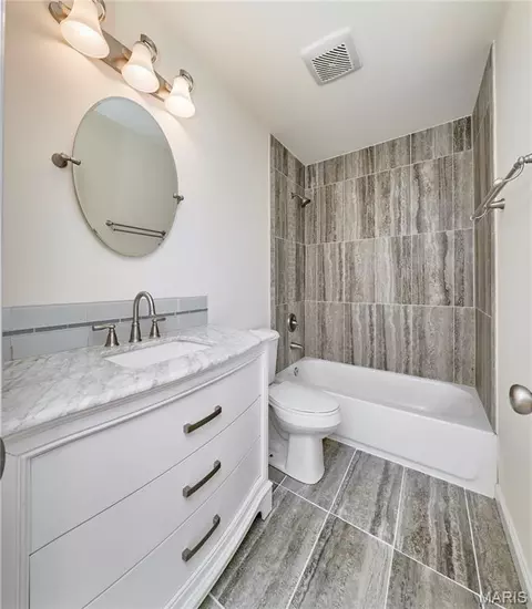 Bath - 70 Round Table Ct, Winfield, MO 63389 photo 1 of 5
