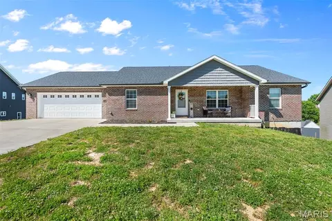 3586 Mill View Xing, Cape Girardeau, MO 63701
