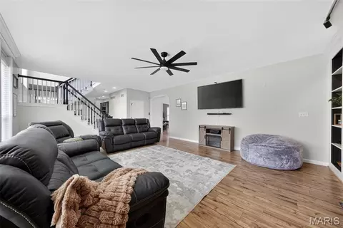 Living - 321 Red Wing Ct, Troy, MO 63379 photo 2 of 2