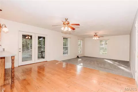 14011 Cobra Dr, Dixon, MO 65459