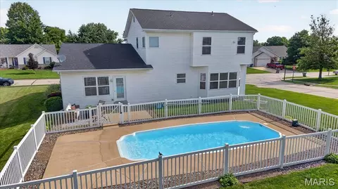 Exterior - 1435 Soaring Eagle Dr, O'fallon, MO 63366 photo 5 of 5