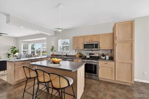 Kitchen - 1435 Soaring Eagle Dr, O'fallon, MO 63366 photo 3 of 3