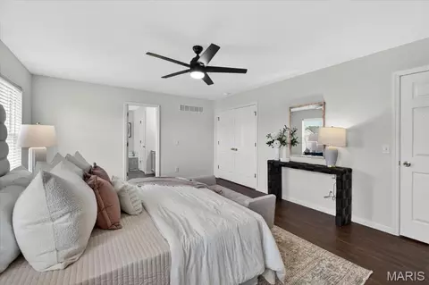 Bedroom - 1435 Soaring Eagle Dr, O'fallon, MO 63366 photo 2 of 4