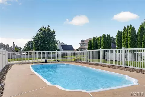 Exterior - 1435 Soaring Eagle Dr, O'fallon, MO 63366 photo 3 of 5