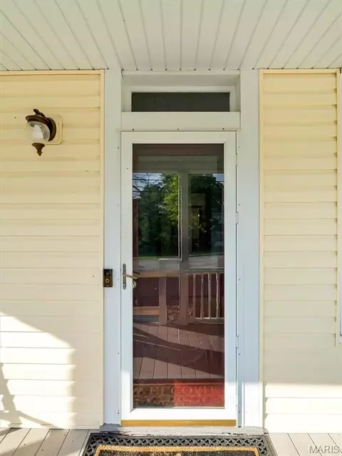 Exterior - 104 W North St, Eureka, MO 63025 photo 3 of 10