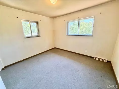 Bedroom - 1908 Main Dr, High Ridge, MO 63049 photo 1 of 3