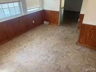 Entry Way - 9078 Patrick Dr, Saint Louis, MO 63114 photo 1 of 9