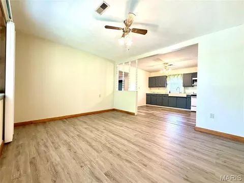 Living - 524 Collie St, Arcadia, MO 63621 photo 1 of 3