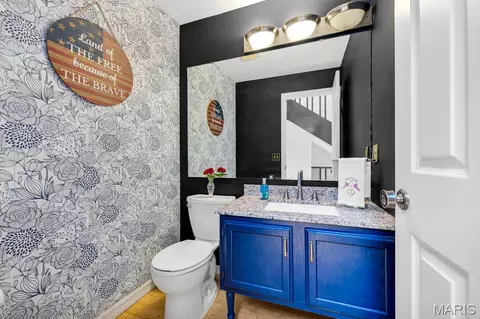 Bath - 665 Highview Circle Dr, Ballwin, MO 63021 photo 1 of 7