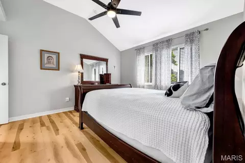 Bedroom - 665 Highview Circle Dr, Ballwin, MO 63021 photo 6 of 8