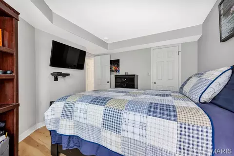 Bedroom - 665 Highview Circle Dr, Ballwin, MO 63021 photo 8 of 8