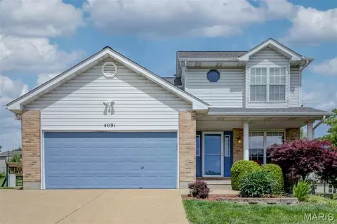 4091 Brook Ridge Dr, Arnold, MO 63010