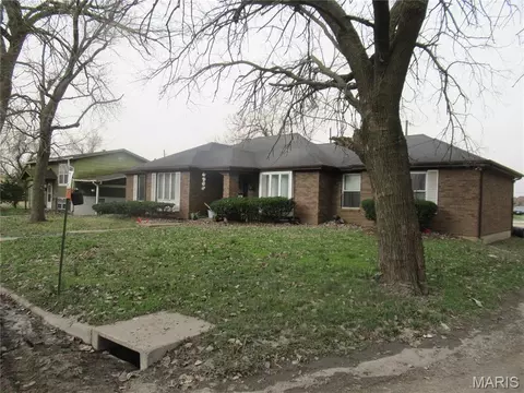 1321 Oriole St, Venice, IL 62090