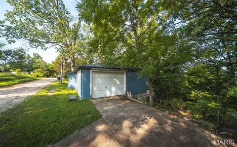 Exterior - 18009 Crown Rd, Dixon, MO 65459 photo 8 of 8