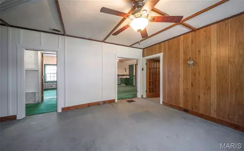 Living - 18009 Crown Rd, Dixon, MO 65459 photo 10 of 10