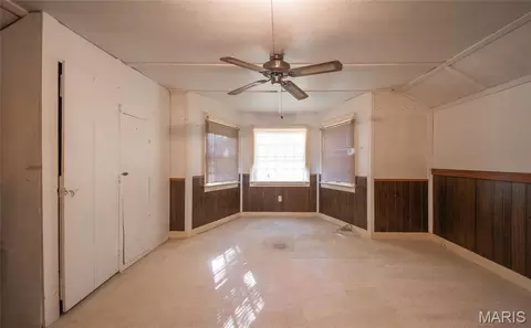 Bedroom - 18009 Crown Rd, Dixon, MO 65459 photo 2 of 4