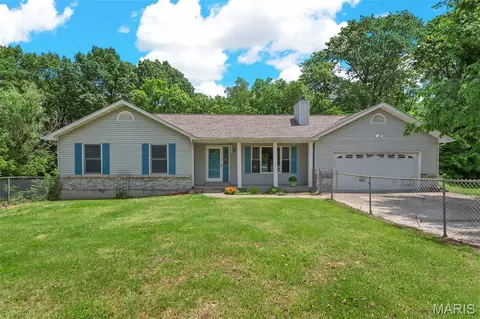 89 Michael Ct, Troy, MO 63379