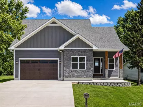31788 Fairway Dr, Foristell, MO 63348
