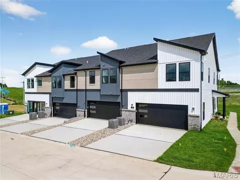 175 Sesame Loop, Saint Charles, MO 63303