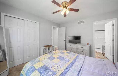 Bedroom - 243 Duffers Dr, Saint Clair, MO 63077 photo 5 of 6