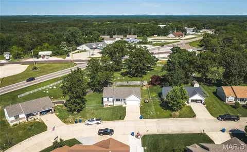 View/Area - 243 Duffers Dr, Saint Clair, MO 63077 photo 1 of 4