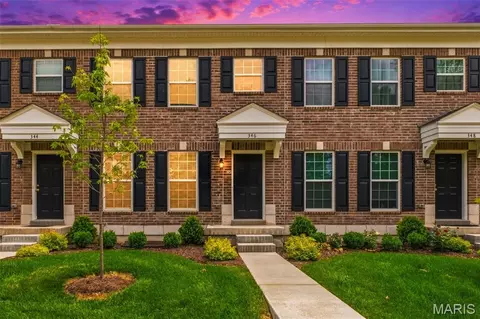 346 Fall Harvest Pkwy, Wentzville, MO 63385