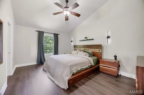 Bedroom - 15859 Tundra St, Saint Robert, MO 65584 photo 3 of 4