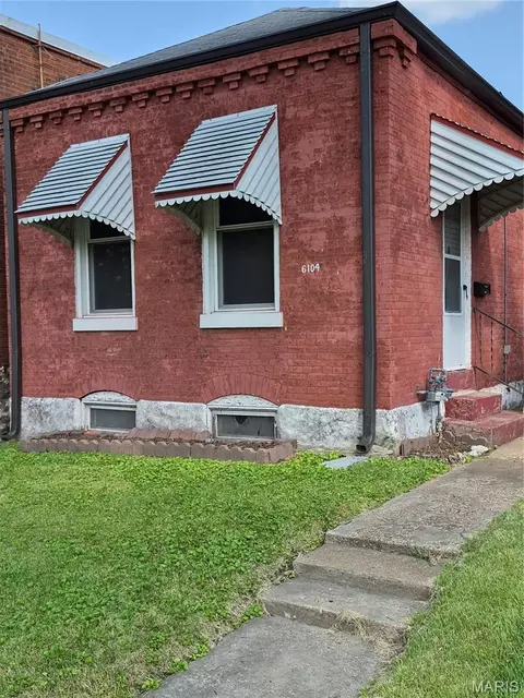 6104 Idaho Ave, Saint Louis, MO 63111