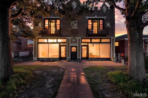 4974 Fyler Ave, Saint Louis, MO 63139