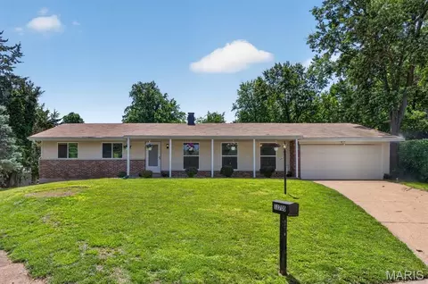 12700 Karenway, Saint Louis, MO 63146