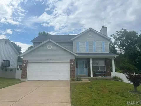 2175 San Simeon Dr, Arnold, MO 63010