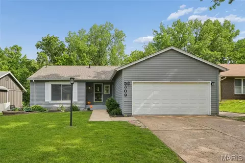 5309 Trailoaks Dr, Black Jack, MO 63033