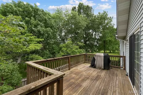 Exterior - 936 N West Ln, Jackson, MO 63755 photo 2 of 4