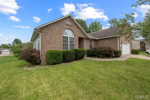 Exterior - 936 N West Ln, Jackson, MO 63755 photo 1 of 4