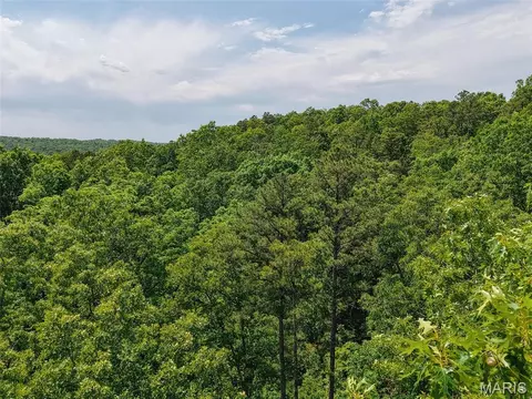 10 State Route T, Richwoods, MO 63071