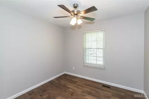 Bedroom - 3128 Pinebrook Dr, Arnold, MO 63010 photo 6 of 8
