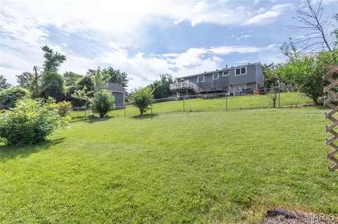 Exterior - 3128 Pinebrook Dr, Arnold, MO 63010 photo 4 of 8