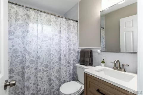 Bath - 3128 Pinebrook Dr, Arnold, MO 63010 photo 1 of 1