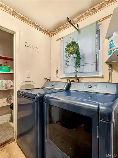 Other - 530 Crest St, Saint Clair, MO 63077 photo 3 of 5