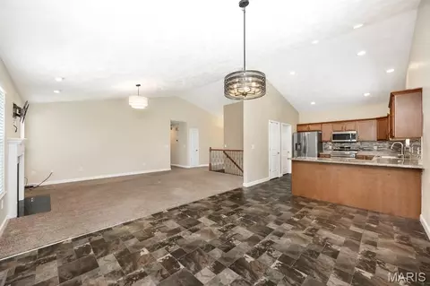 Living - 4641 Knab Rd, Smithton, IL 62285 photo 4 of 4