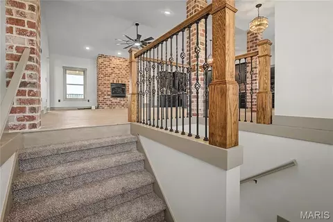 Entry Way - 1636 Mohawk St, Jackson, MO 63755 photo 9 of 10