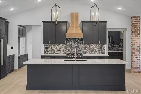 Kitchen - 1636 Mohawk St, Jackson, MO 63755 photo 4 of 4