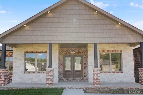 Exterior - 1636 Mohawk St, Jackson, MO 63755 photo 4 of 10