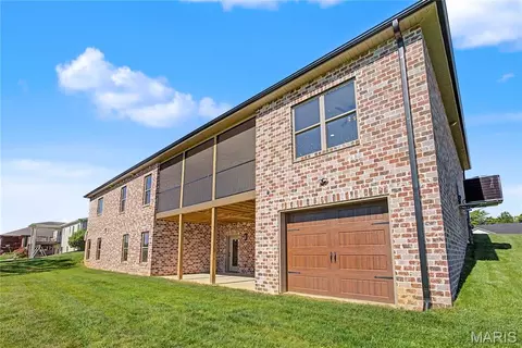 Exterior - 1636 Mohawk St, Jackson, MO 63755 photo 6 of 10