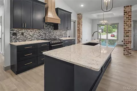Kitchen - 1636 Mohawk St, Jackson, MO 63755 photo 3 of 4