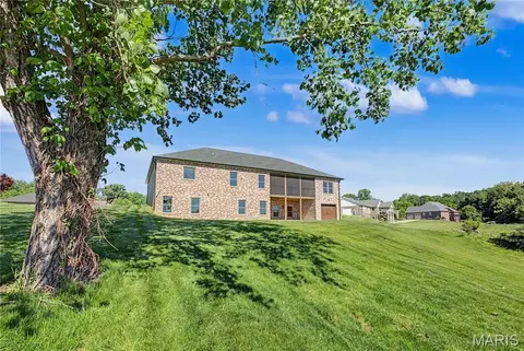 Exterior - 1636 Mohawk St, Jackson, MO 63755 photo 8 of 10